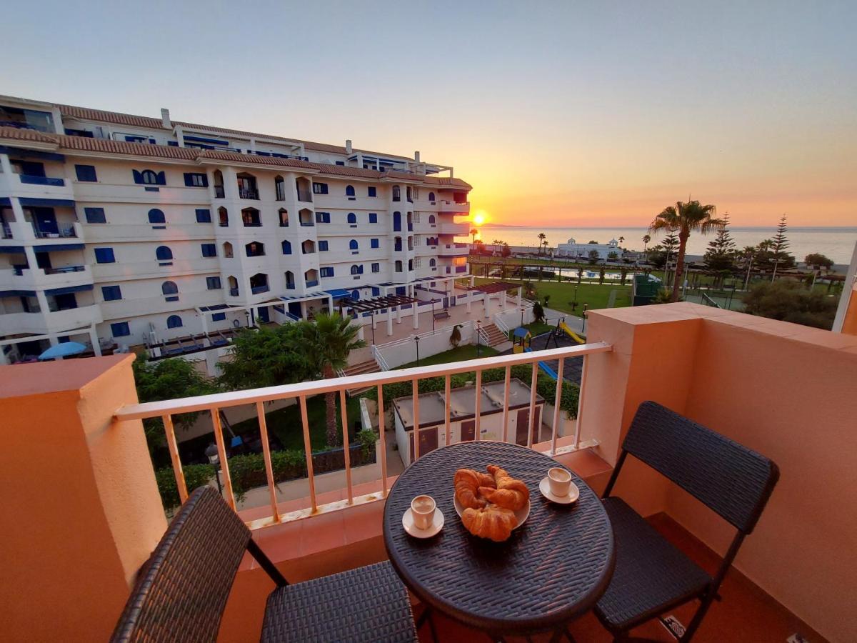 Noria 2, Pied Dans Le Sable, Magnifique Vue Mer, Piscine, Garage, Climatisation San Luis de Sabinillas Eksteriør billede